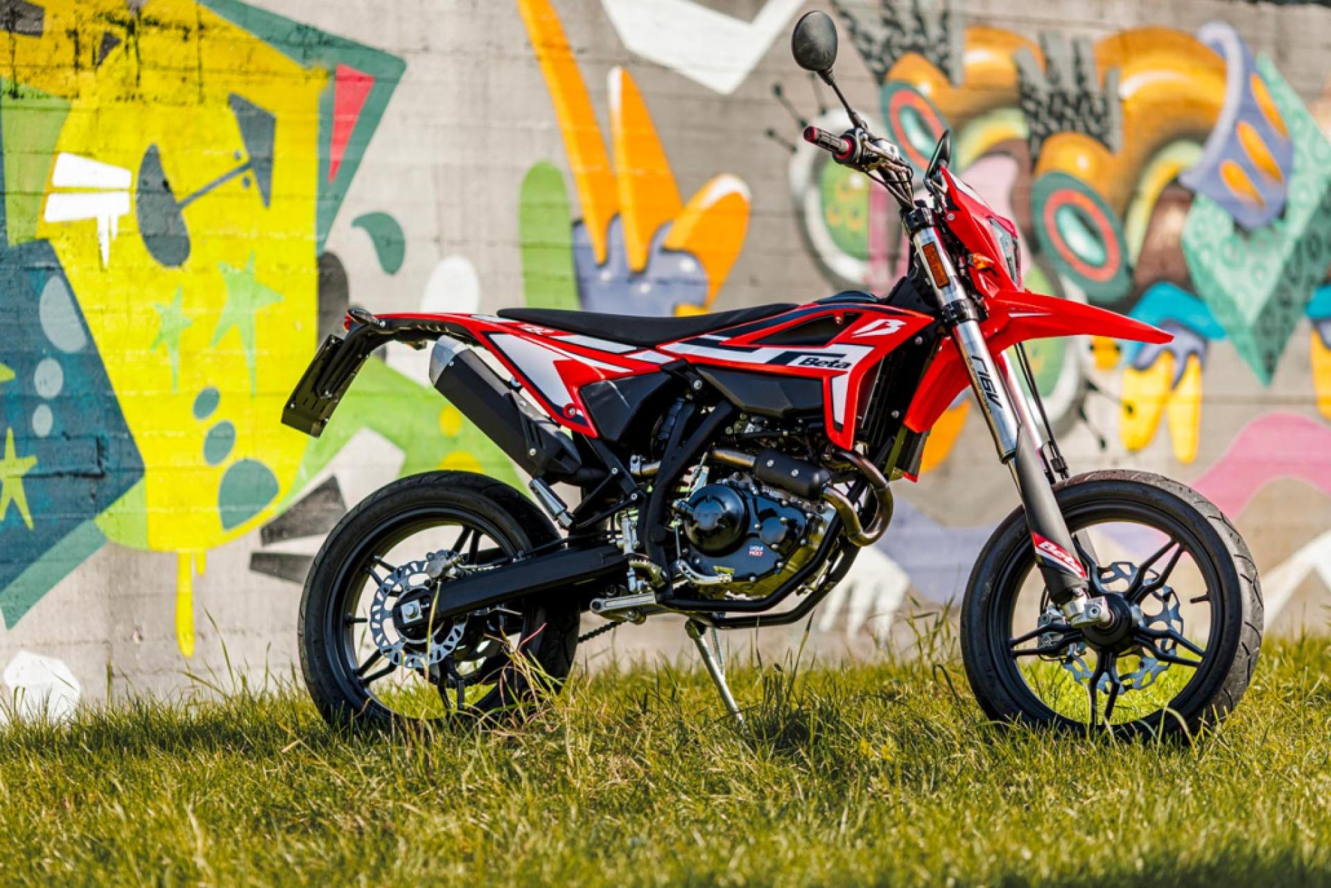 Betamotor - RR 125 Motard T